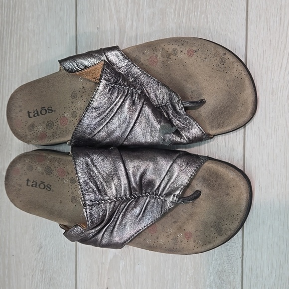 Taos Footwear Women Gift 2 Loop Toe  Comfort Sandals Shoes Slide Sz 8 - Picture 3 of 13